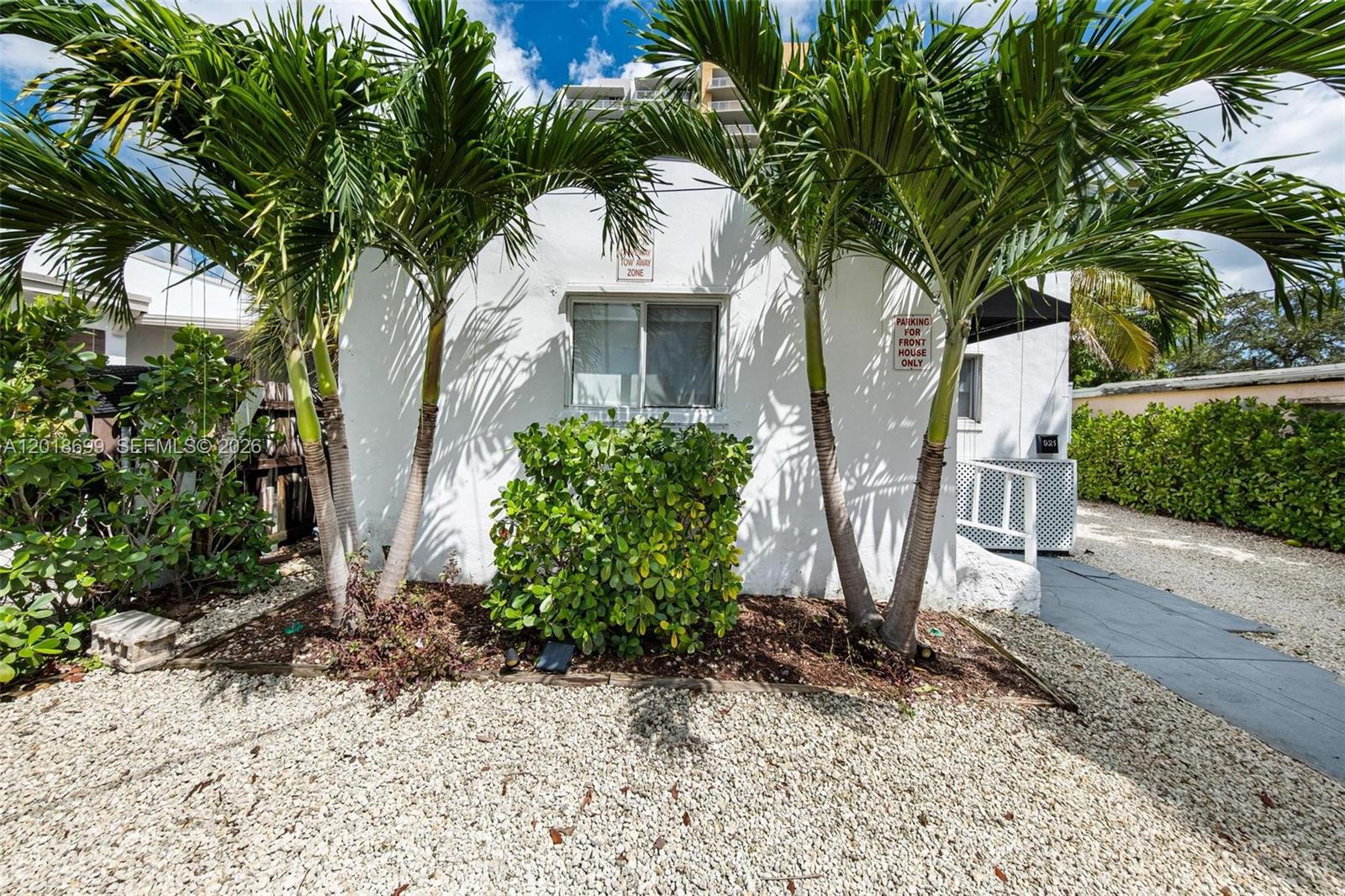 A12018699 Property Photo 9