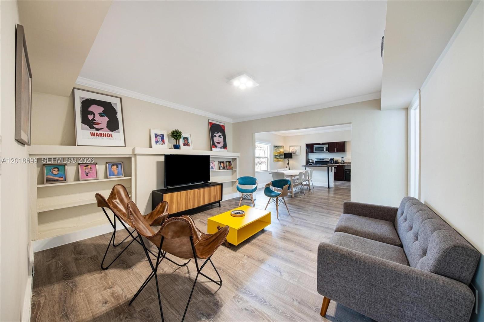 A12018699 Property Photo 12
