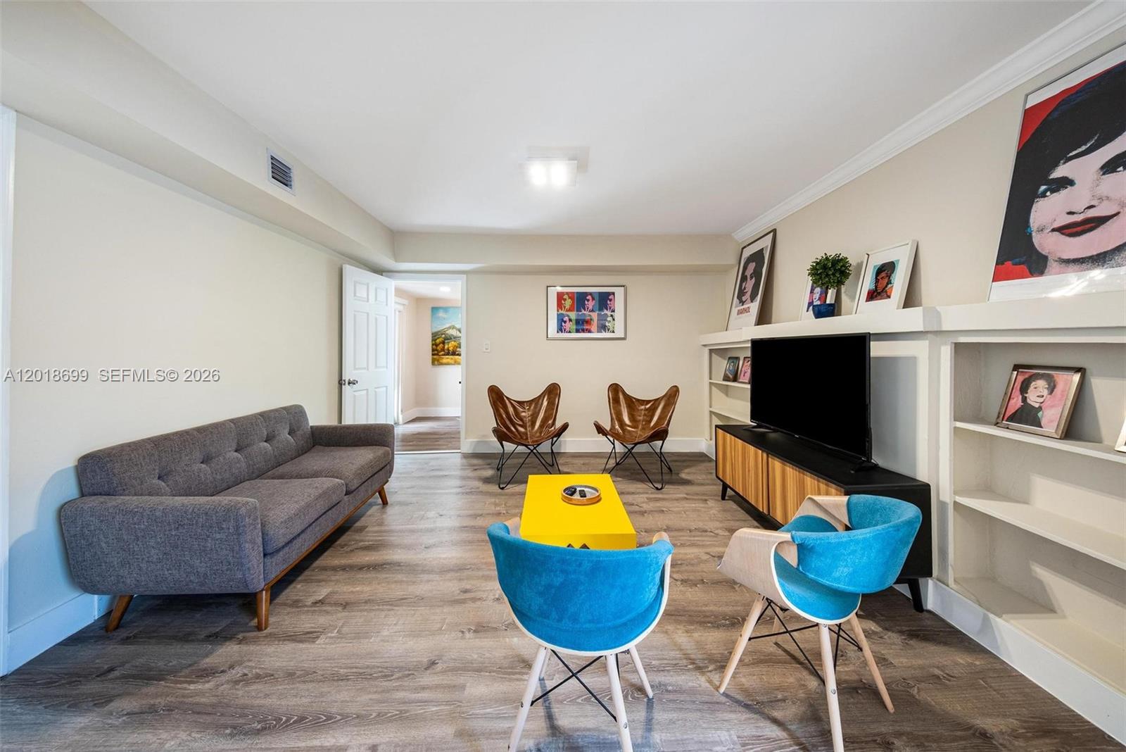 A12018699 Property Photo 16