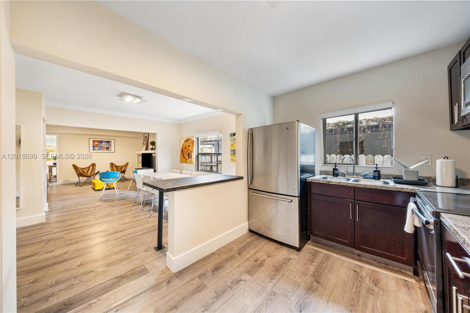 A12018699 Property Photo 21