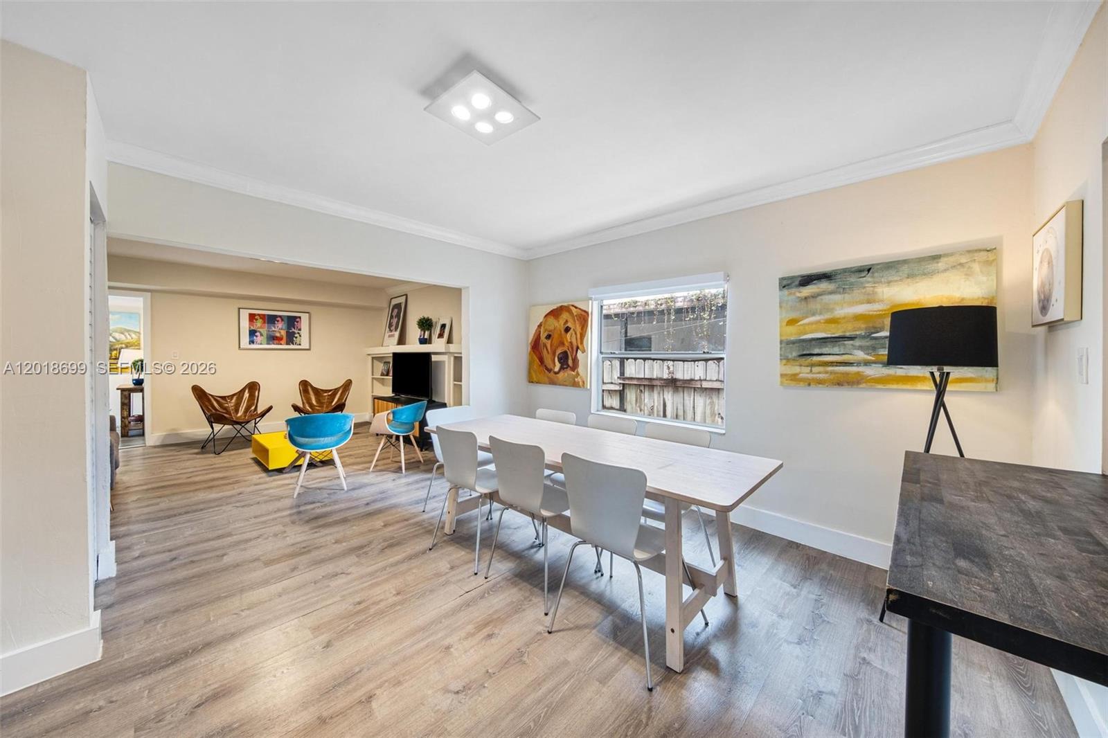 A12018699 Property Photo 25