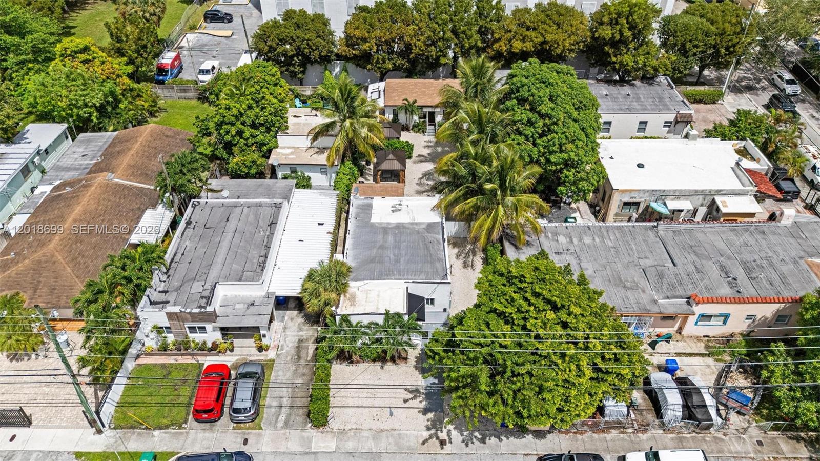 A12018699 Property Photo 30