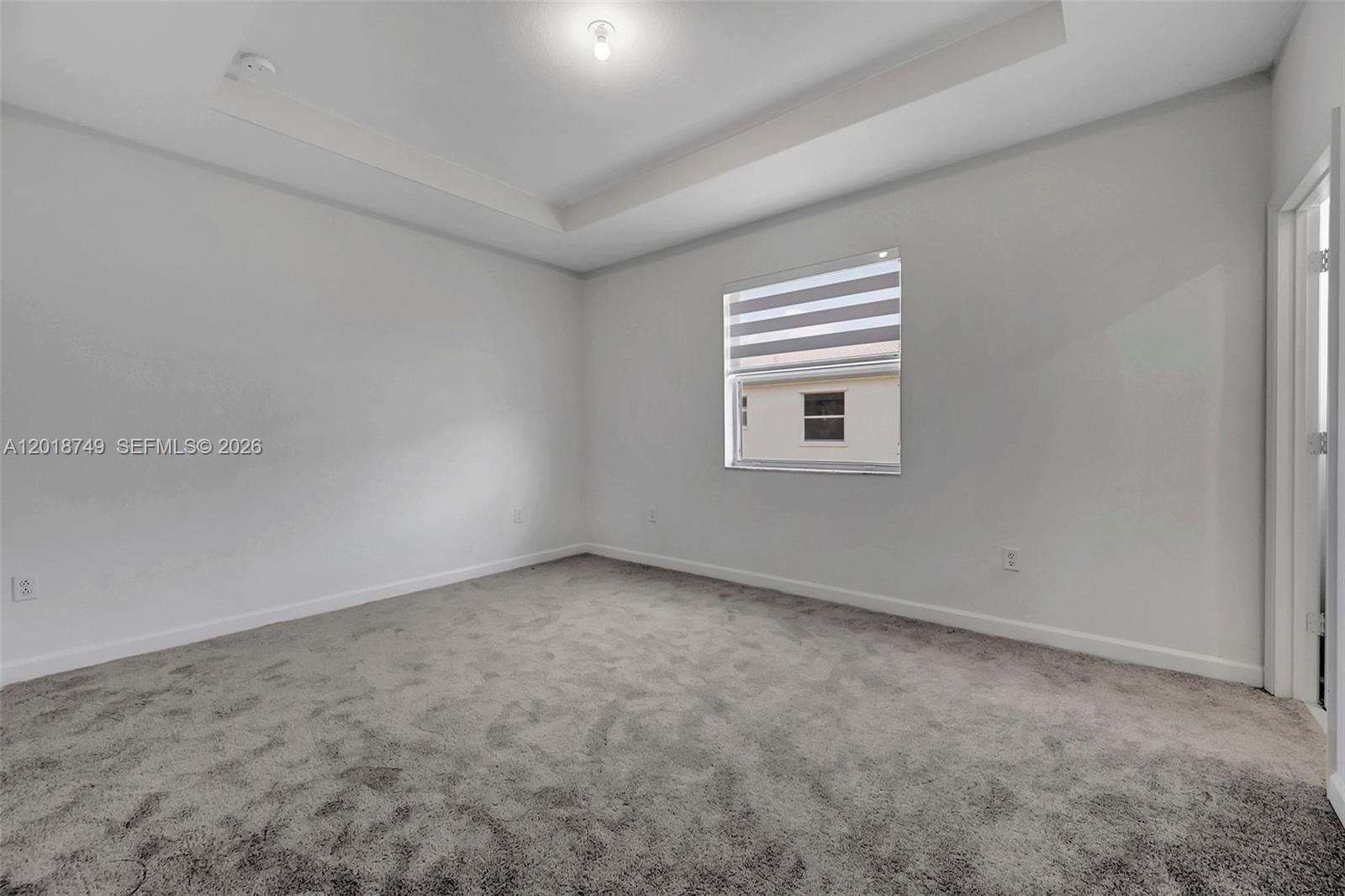 A12018749 Property Photo 23
