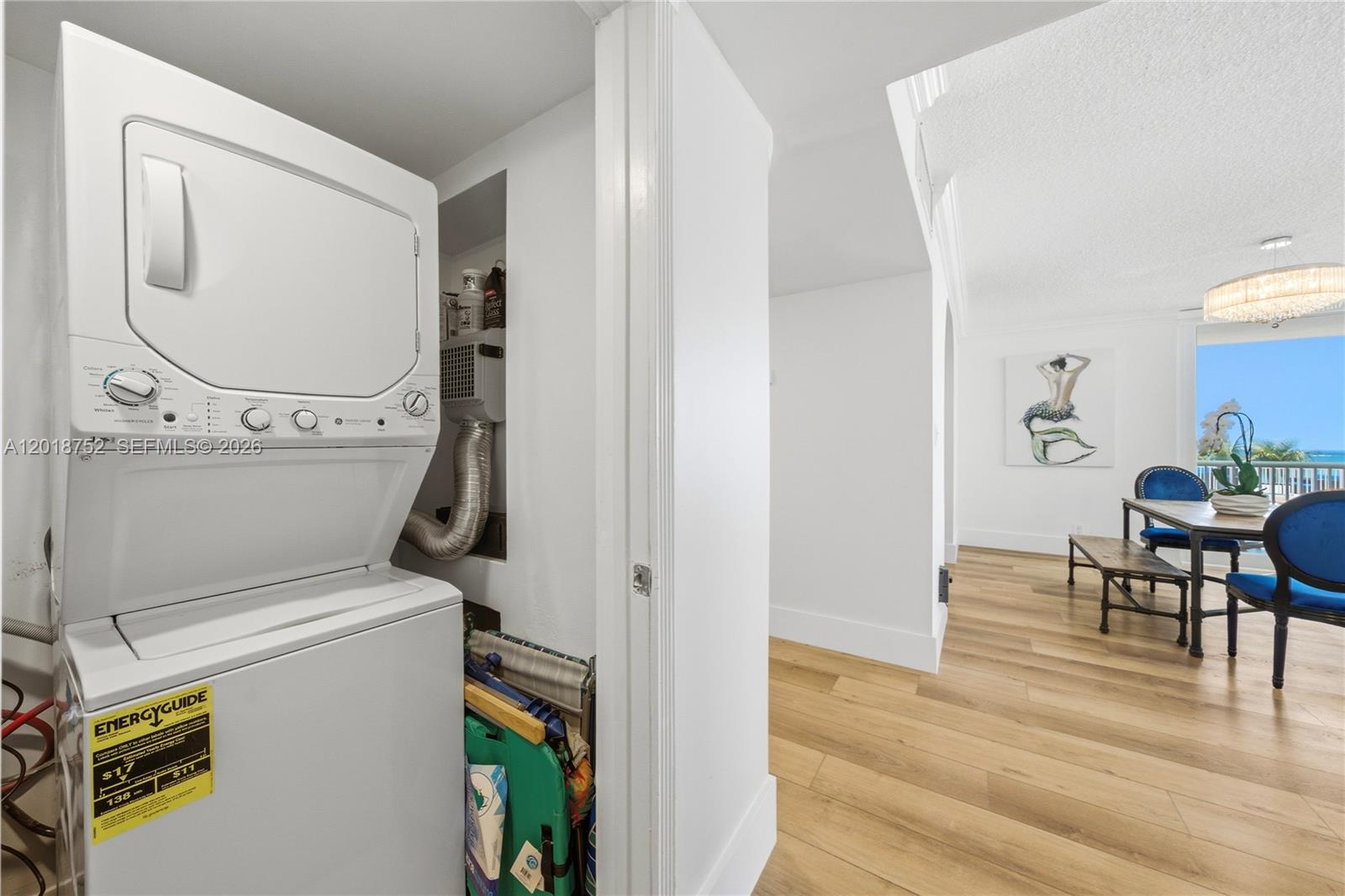 5401 Collins Avenue 102 Property Photo 17
