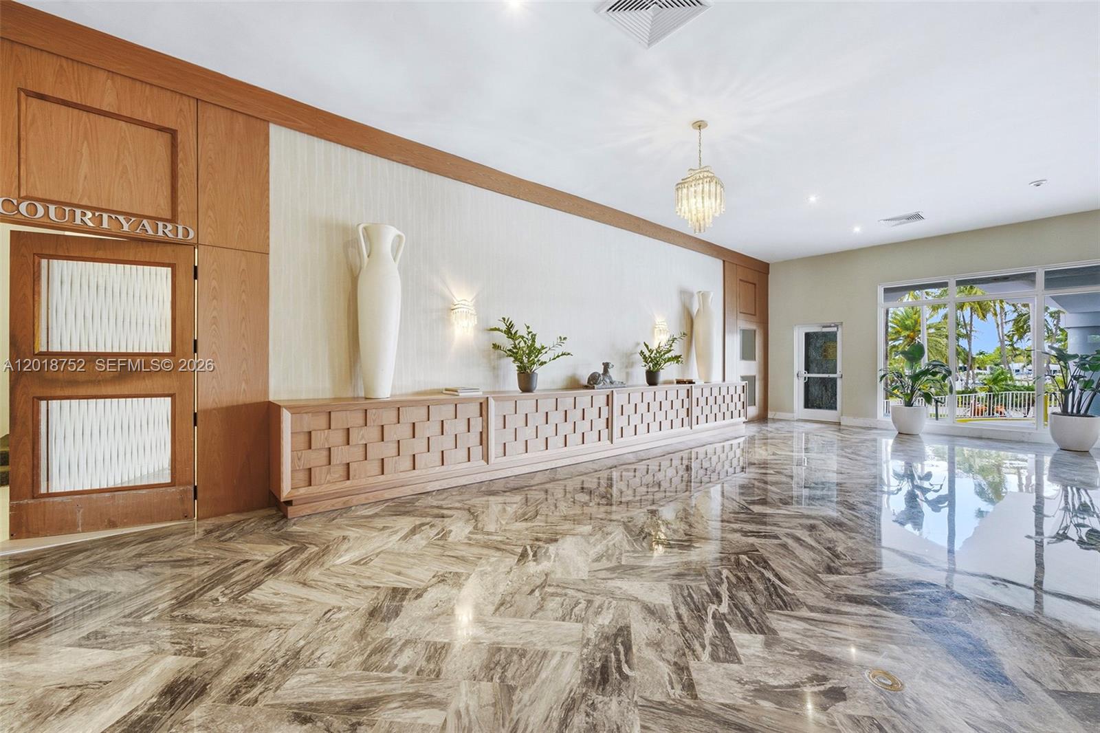 5401 Collins Avenue 102 Property Photo 25