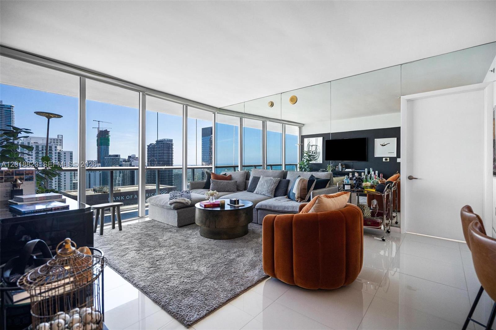 495 Brickell Avenue 4911 Property Photo 6