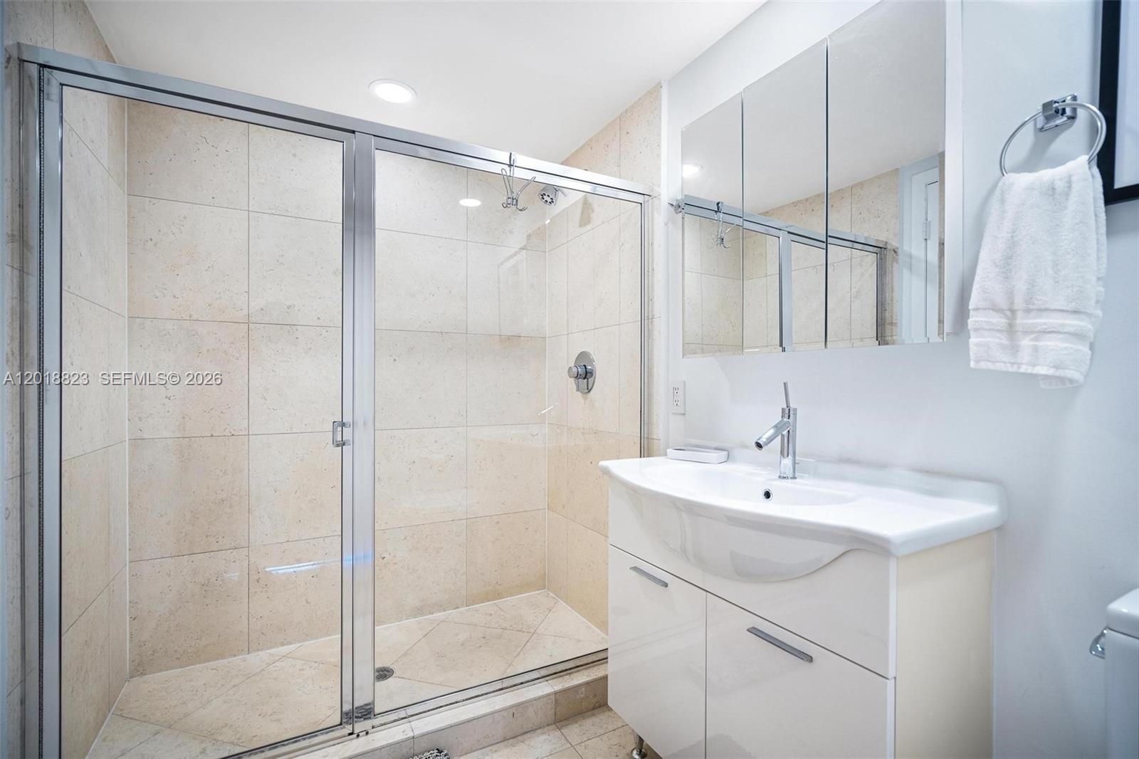 495 Brickell Avenue 4911 Property Photo 32