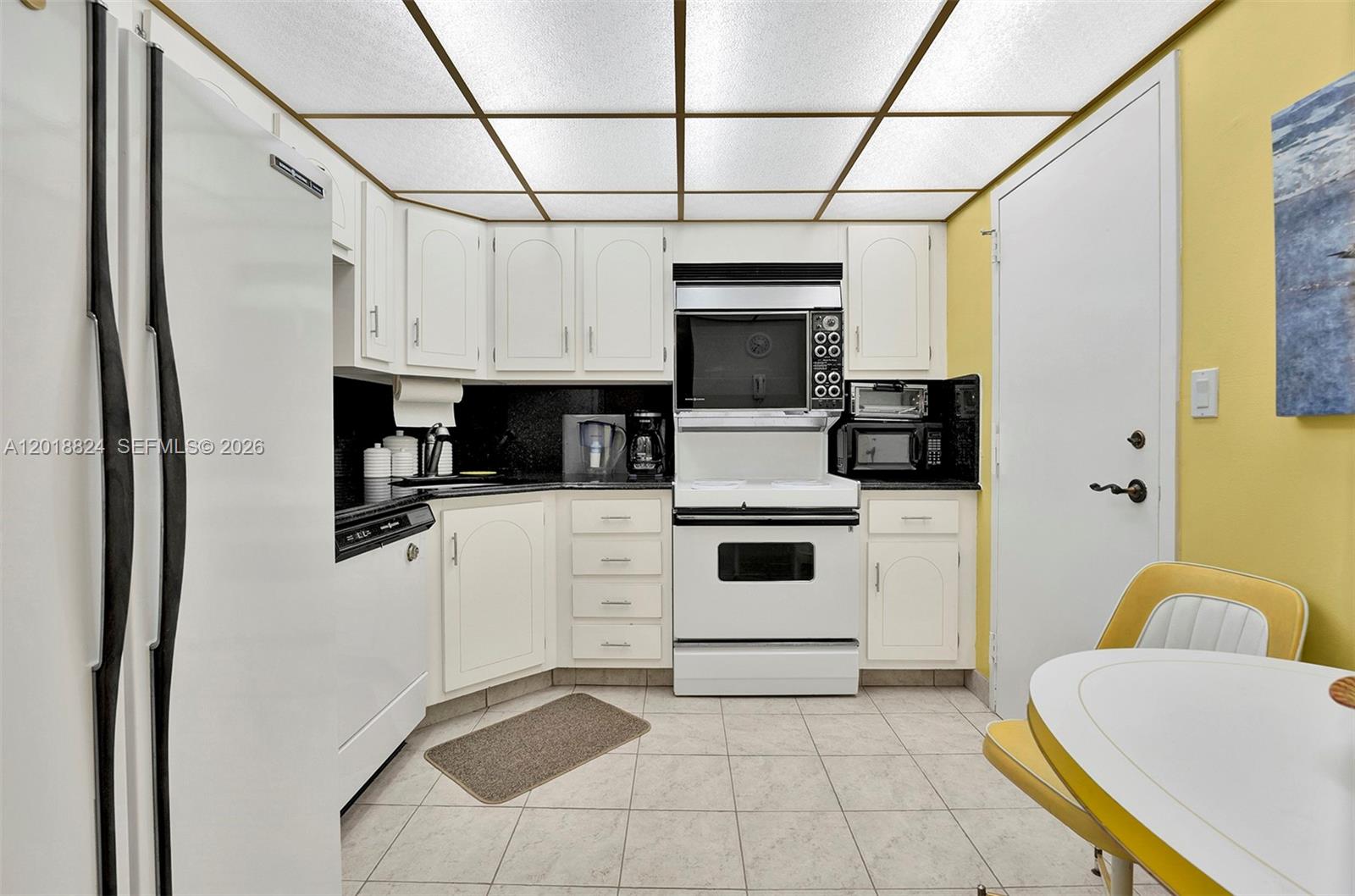1865 S Ocean Drive 4c Property Photo 9