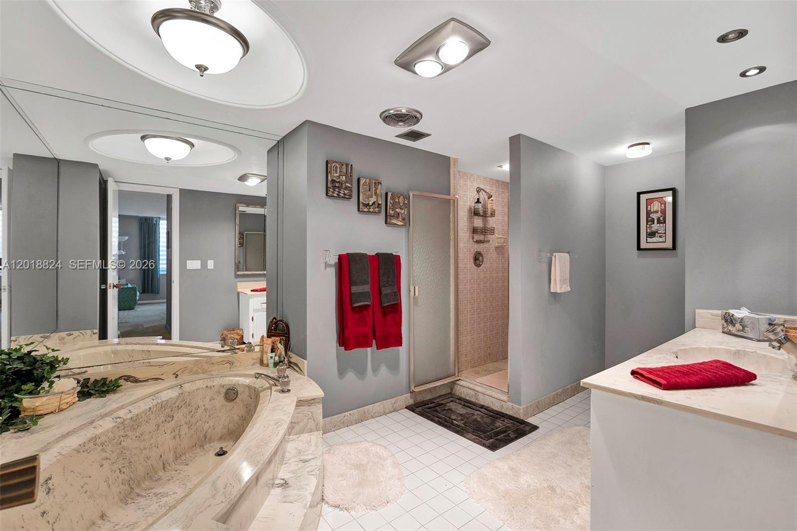 1865 S Ocean Drive 4c Property Photo 13
