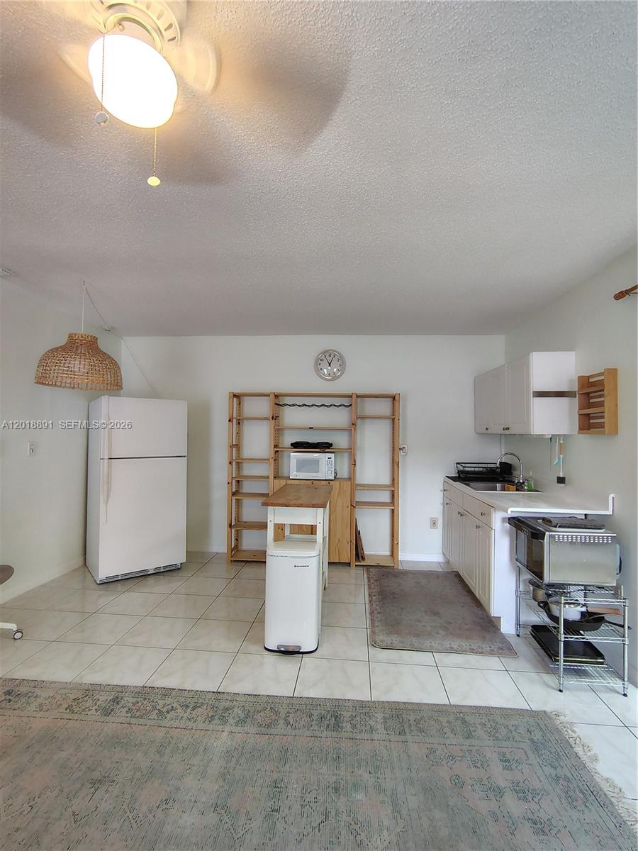 A12018891 Property Photo 5