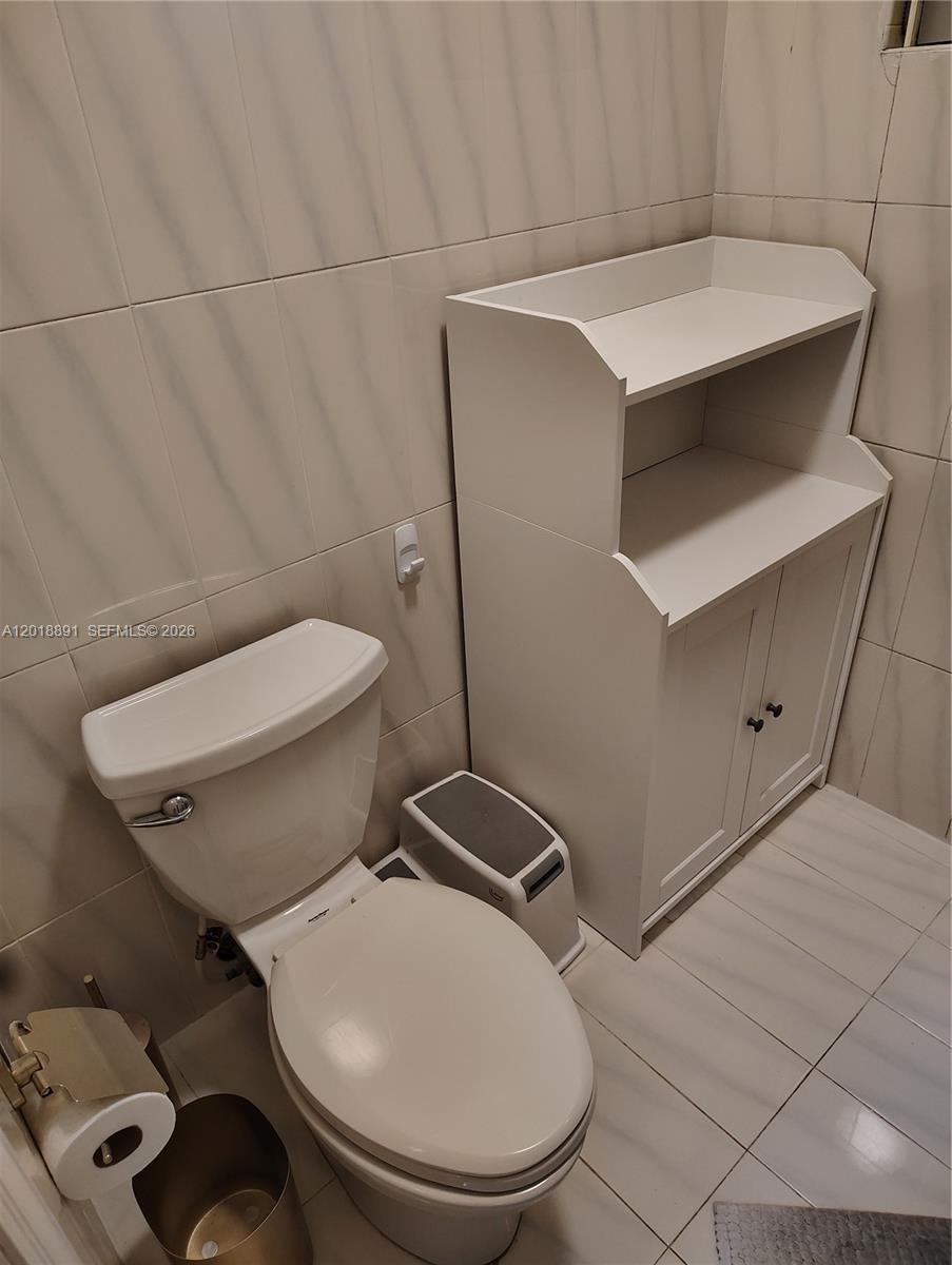 A12018891 Property Photo 21