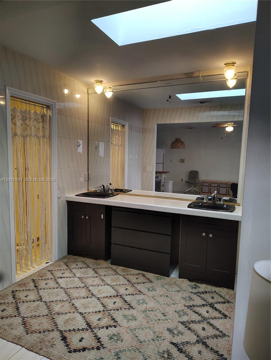 A12018891 Property Photo 22