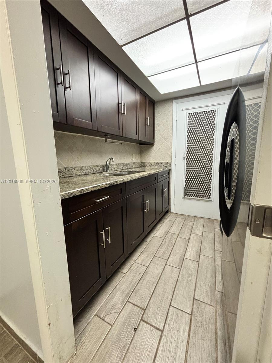 1480 E Sample Road 209 Property Photo 11