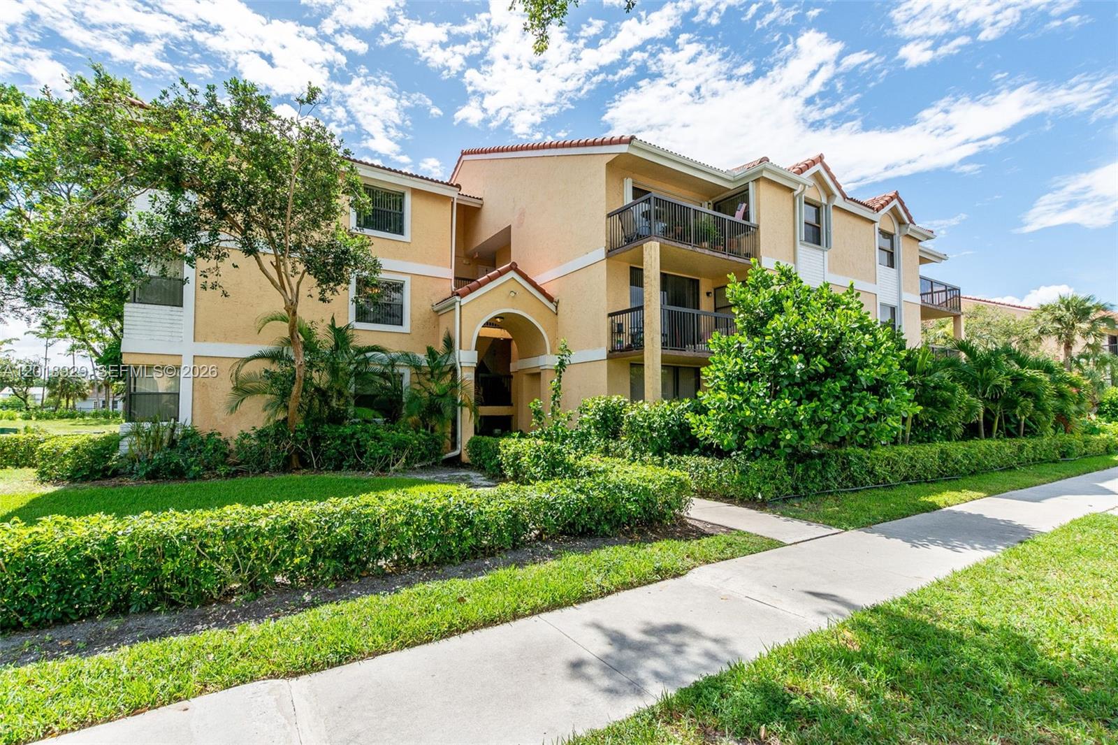 5721 Riverside Drive 202b5 Property Photo 1
