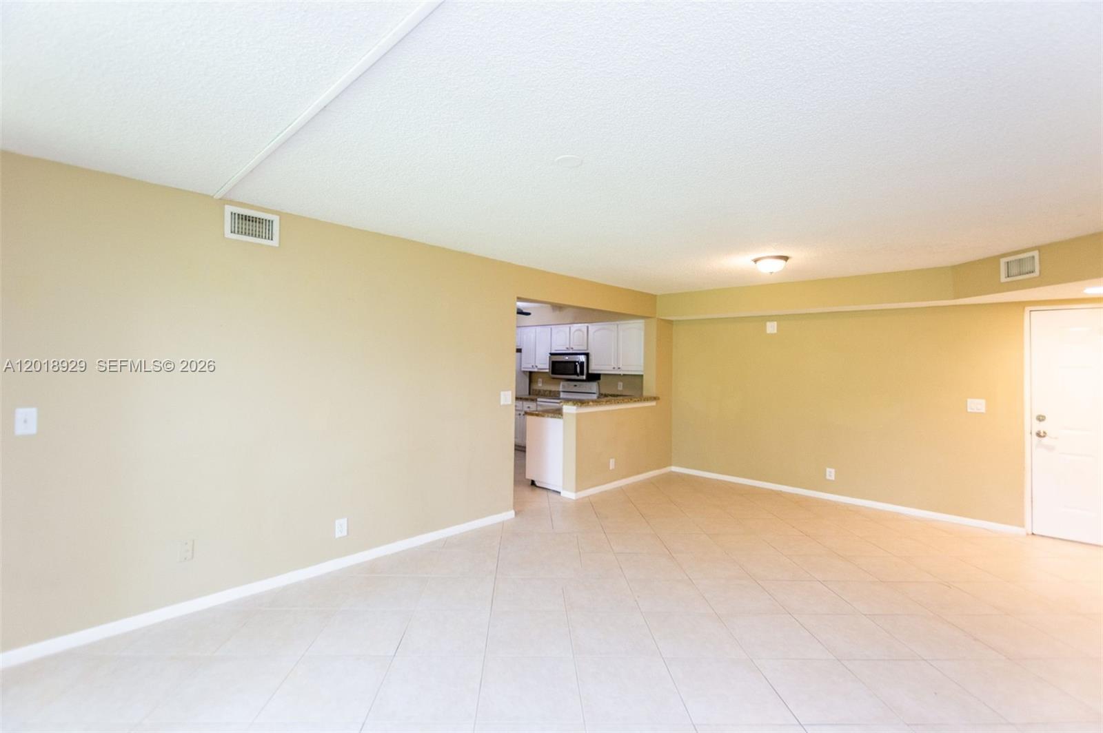 5721 Riverside Drive 202b5 Property Photo 9