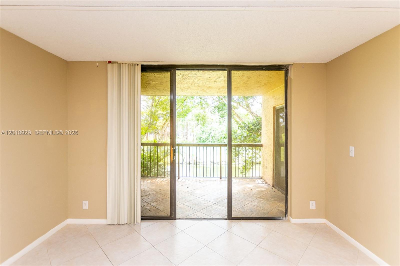 5721 Riverside Drive 202b5 Property Photo 10
