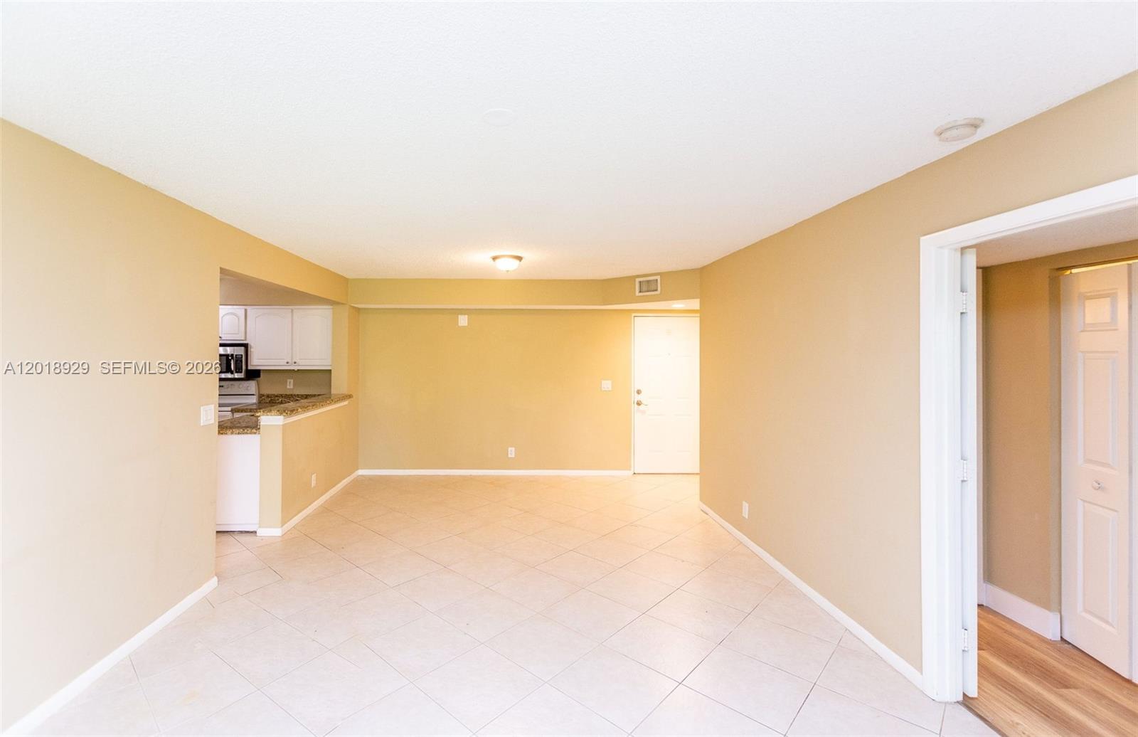 5721 Riverside Drive 202b5 Property Photo 14