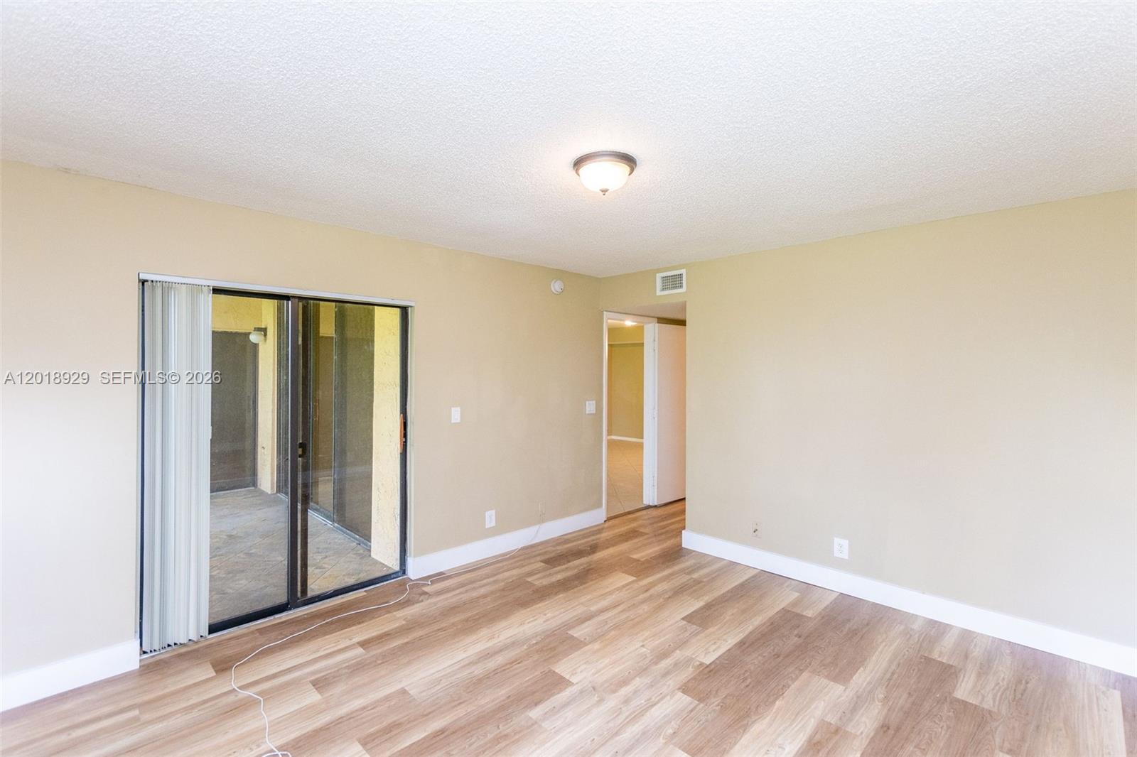 5721 Riverside Drive 202b5 Property Photo 23