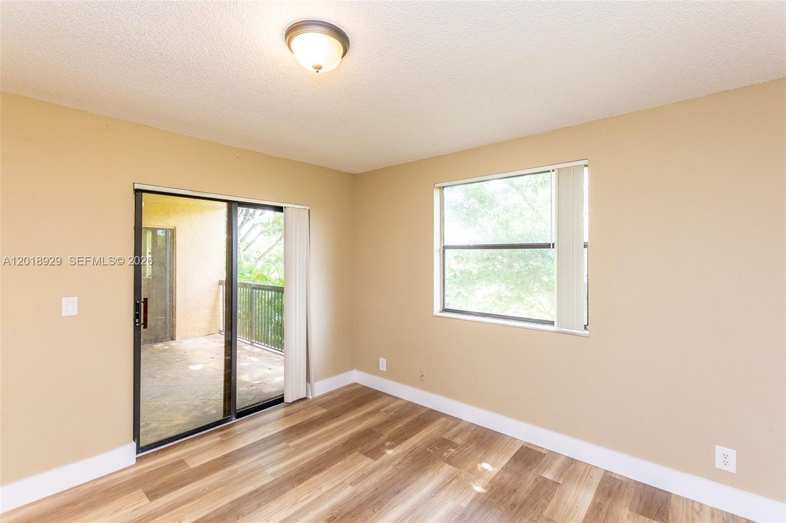 5721 Riverside Drive 202b5 Property Photo 29