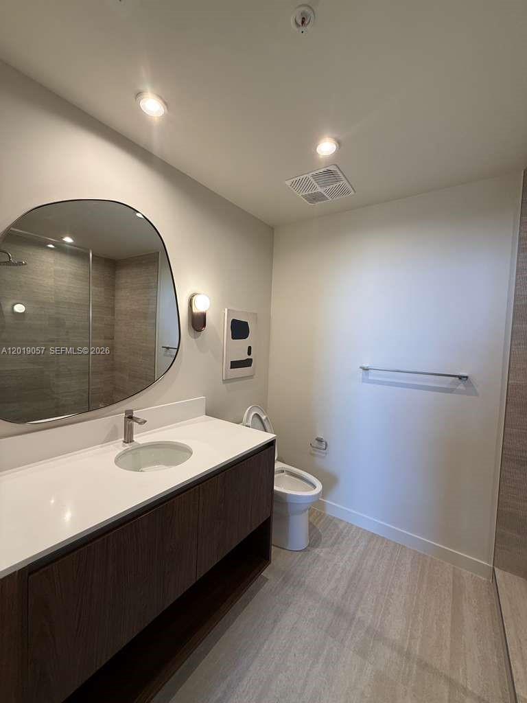 1611 Sw 2nd Avenue 911 Property Photo 3