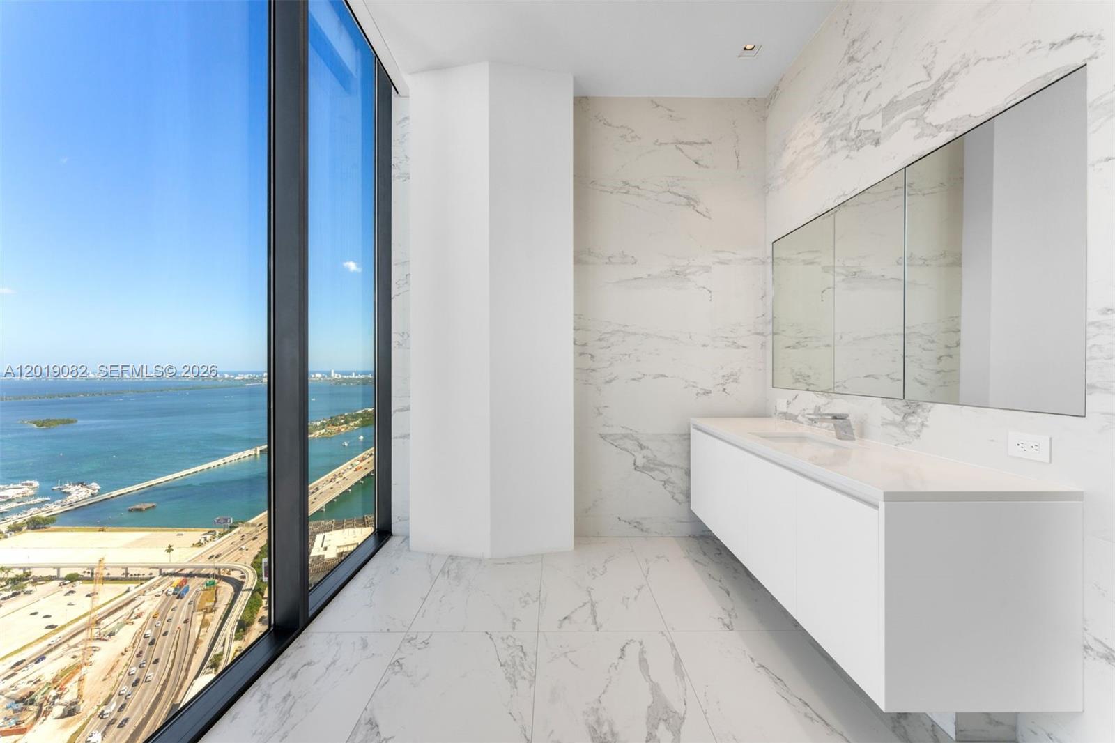 1000 Biscayne Boulevard 5101 Property Photo 58