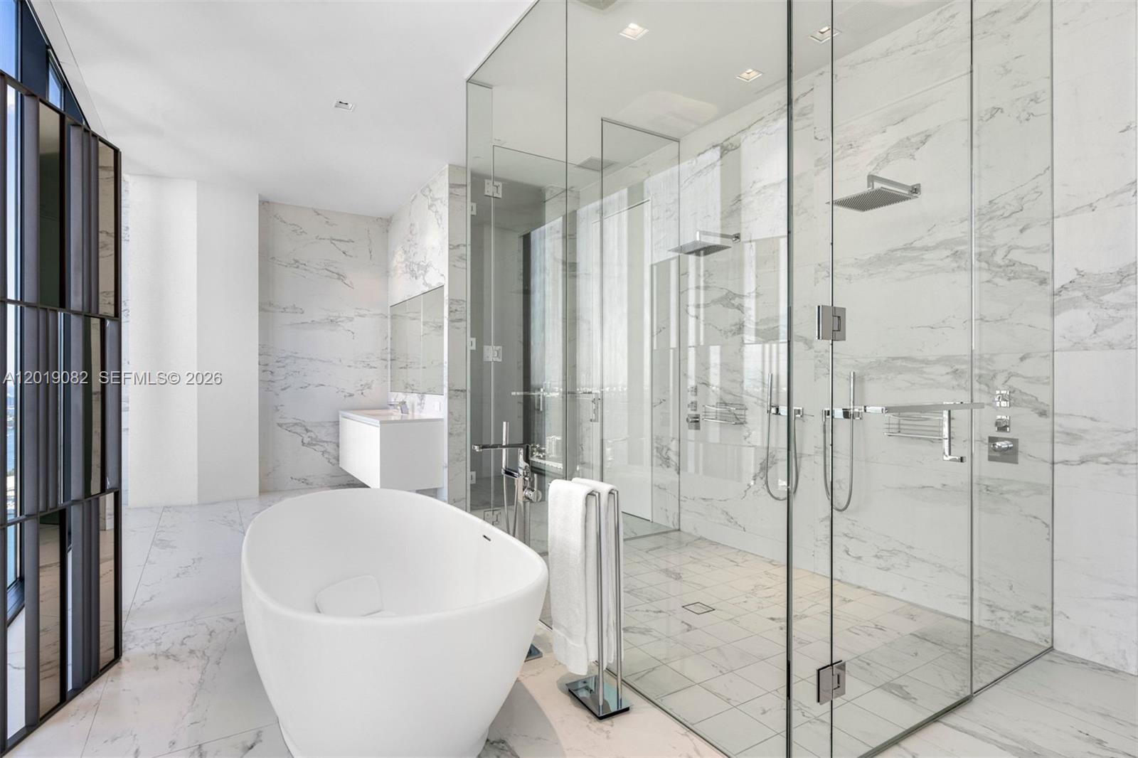 1000 Biscayne Boulevard 5101 Property Photo 63