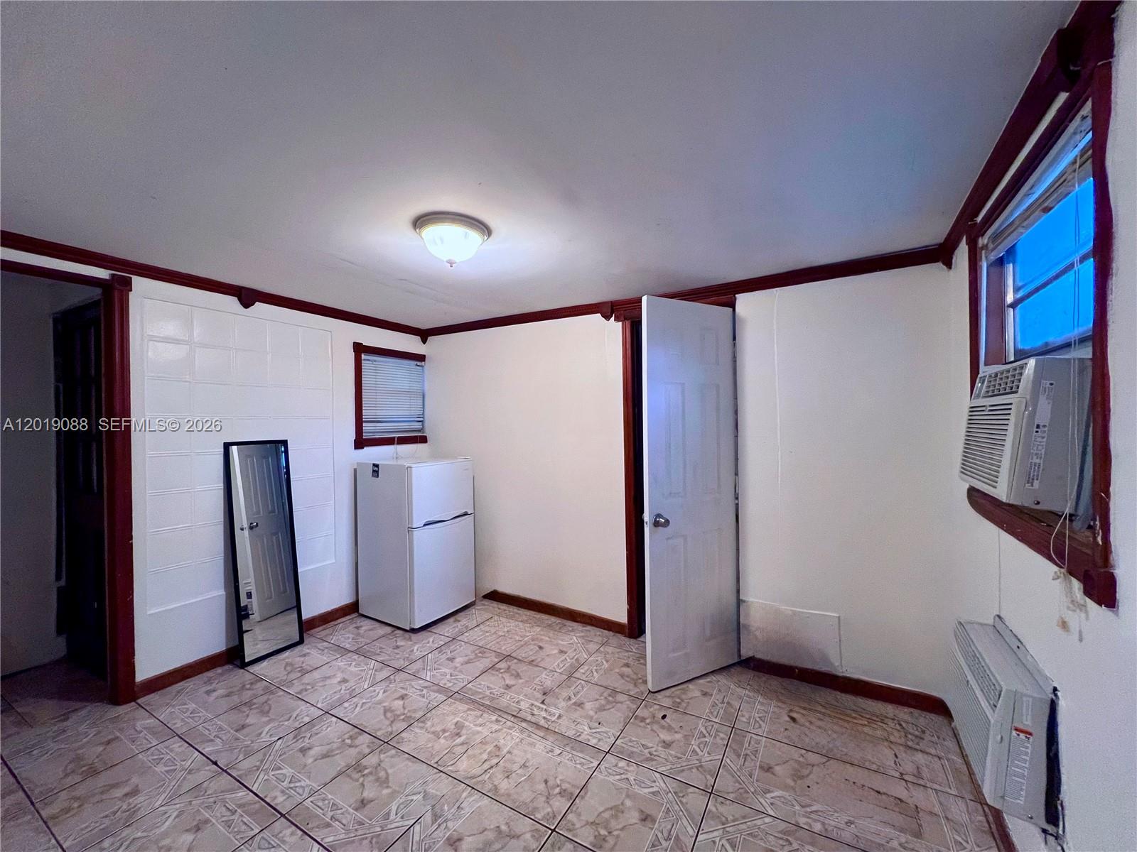 A12019088 Property Photo 1