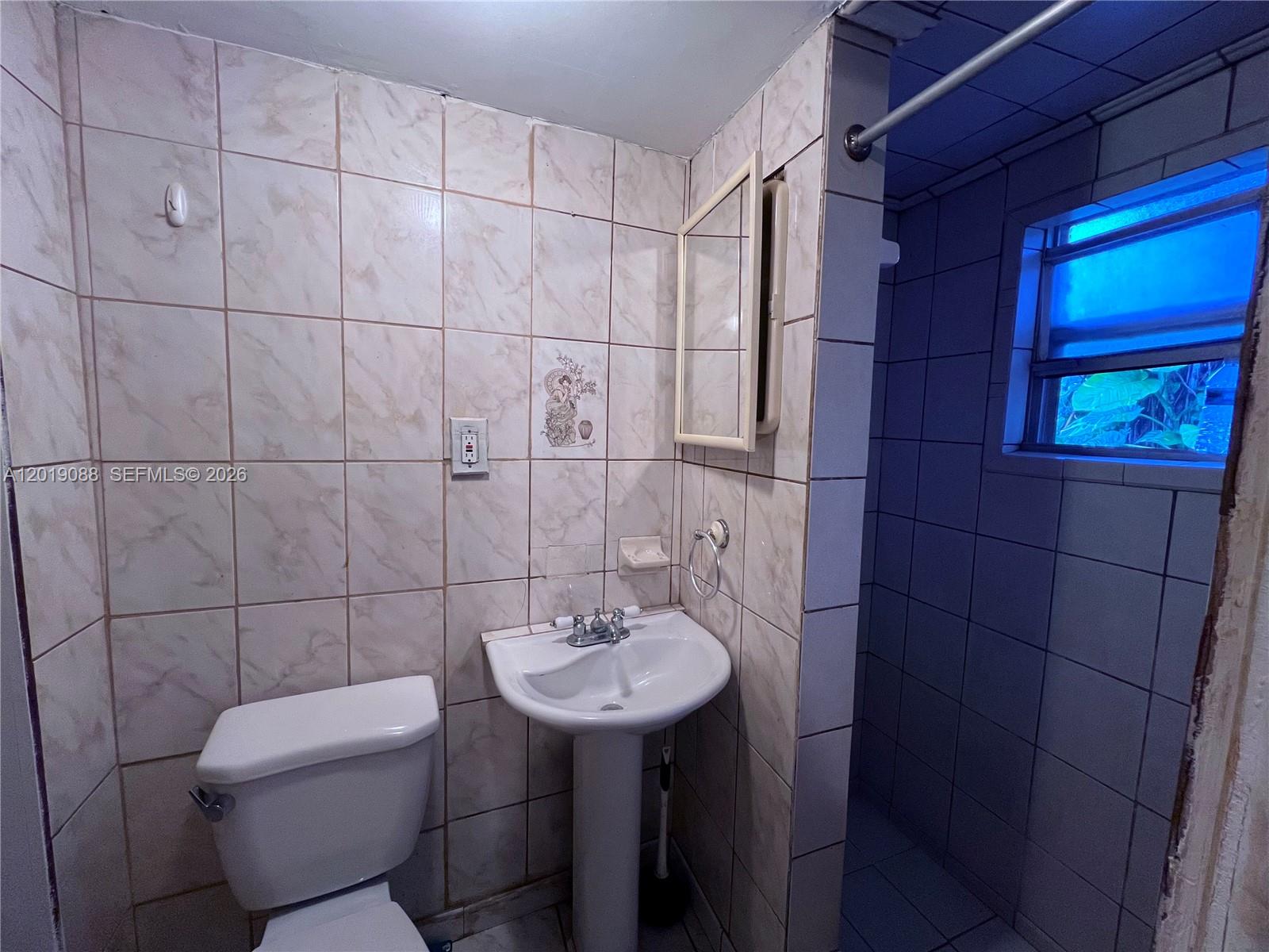 A12019088 Property Photo 3