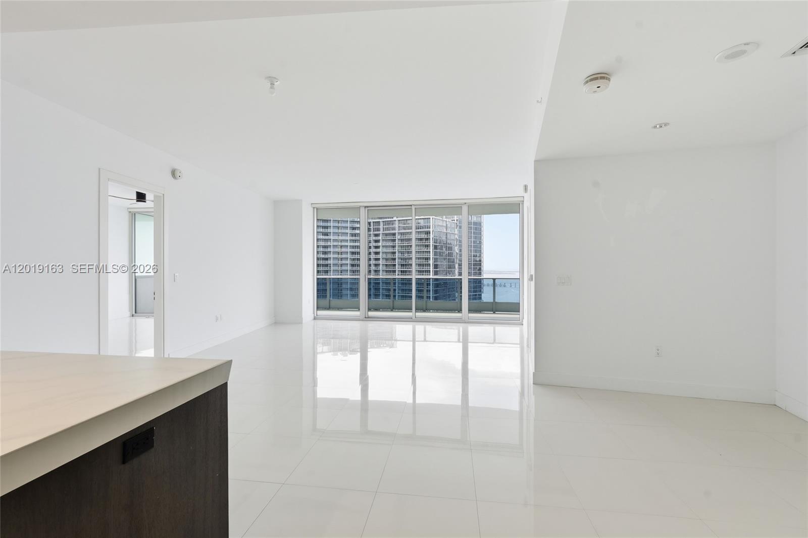 200 Biscayne Boulevard Way 4904 Property Photo 3