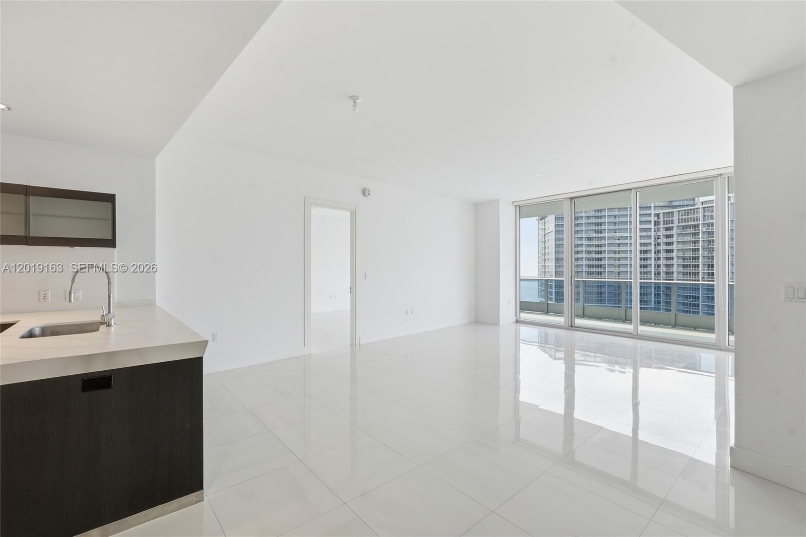 200 Biscayne Boulevard Way 4904 Property Photo 5