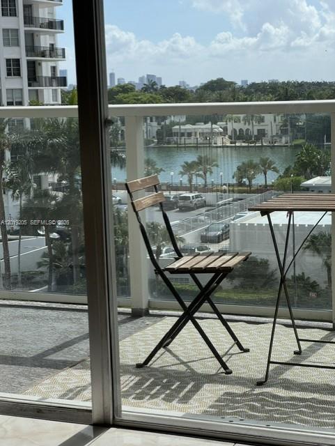 5701 Collins Avenue 511 Property Photo 5