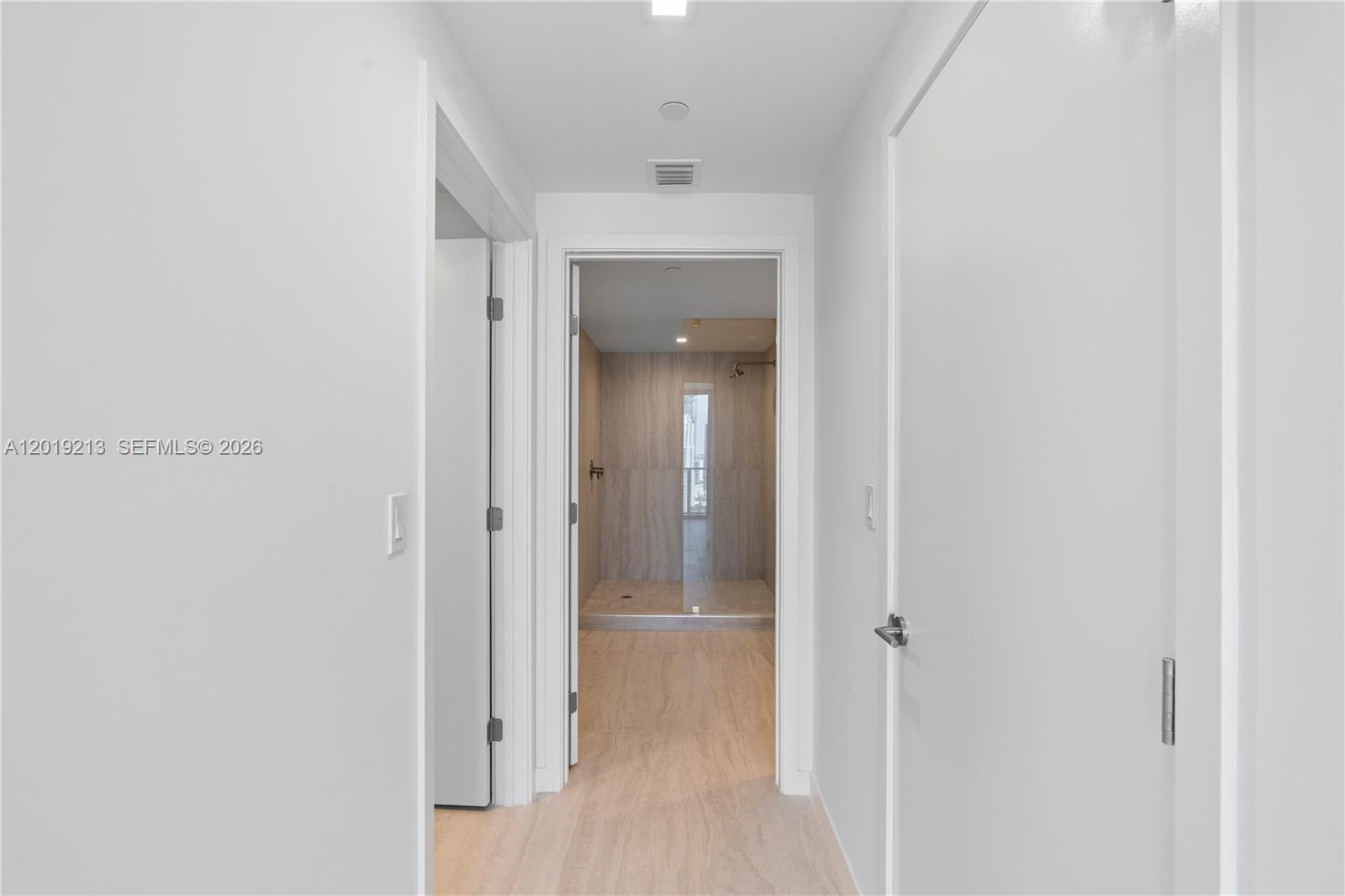 77 Se 5 3702 Property Photo 18