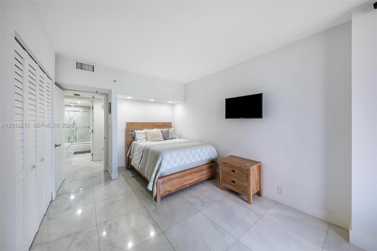 520 Brickell Key Drive A710 Property Photo 16