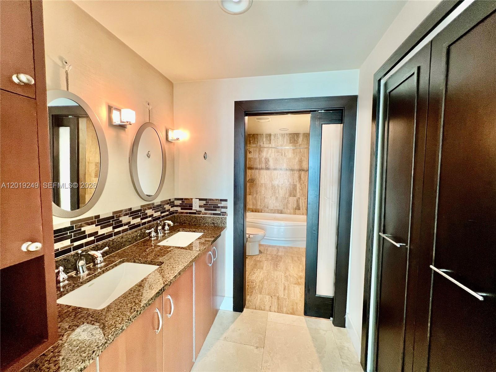 300 S Biscayne Boulevard 2606 Property Photo 12