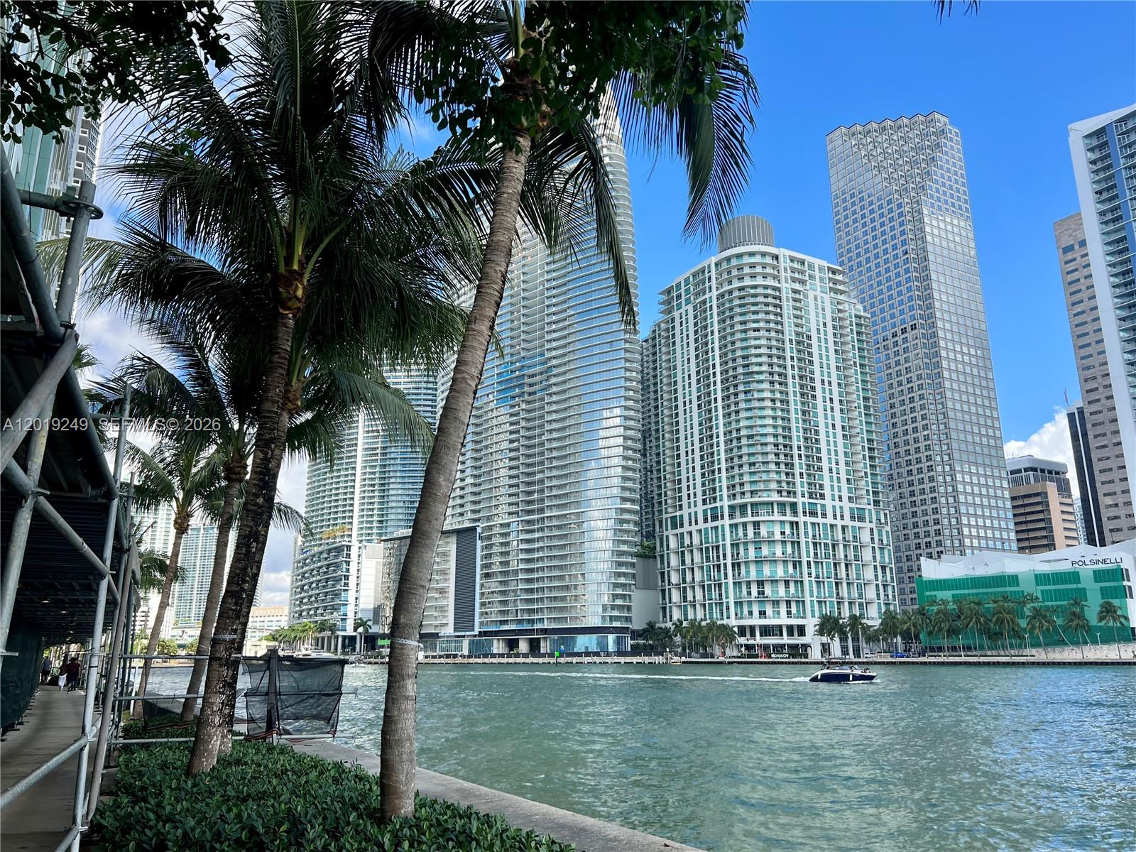 300 S Biscayne Boulevard 2606 Property Photo 19