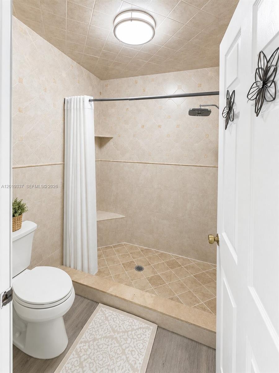 11913 Donlin Drive Property Photo 23
