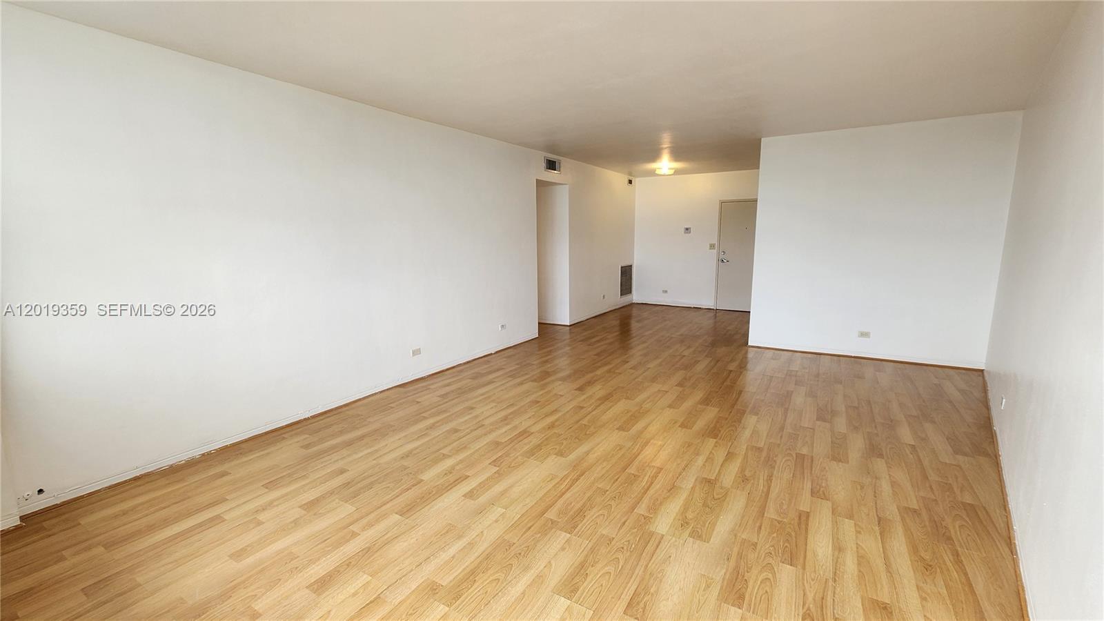 7441 Wayne 8-o Property Photo 1