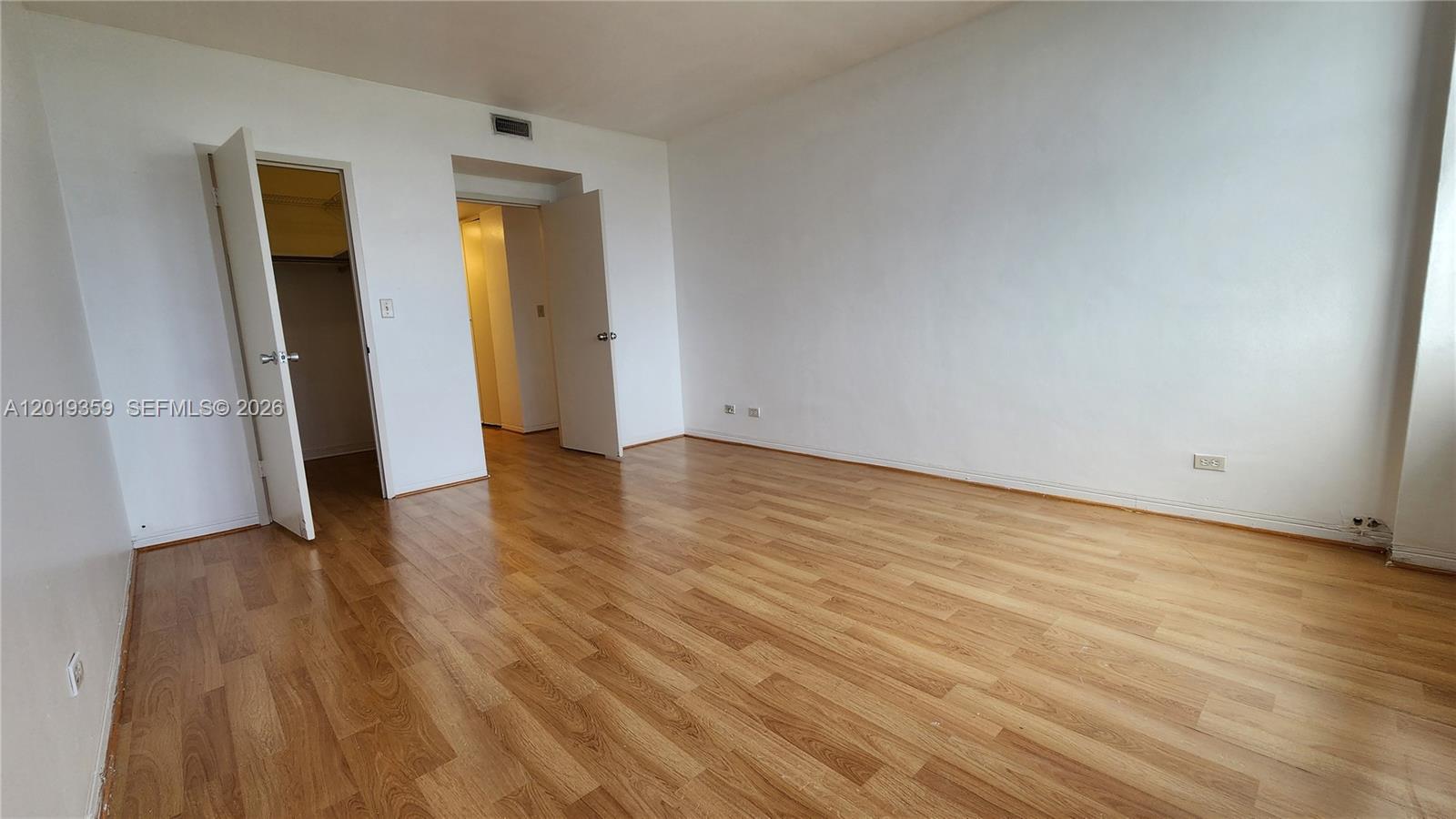 7441 Wayne 8-o Property Photo 11