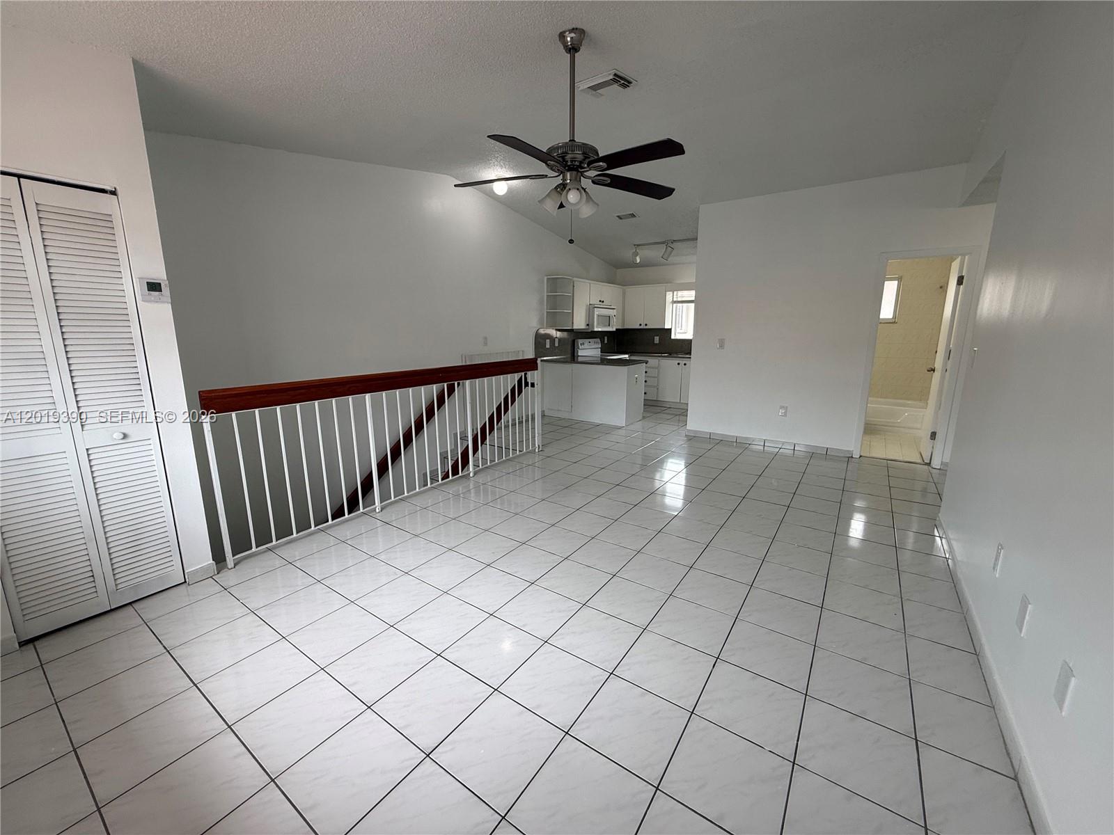 10101 W Okeechobee Road 9202 Property Photo 2