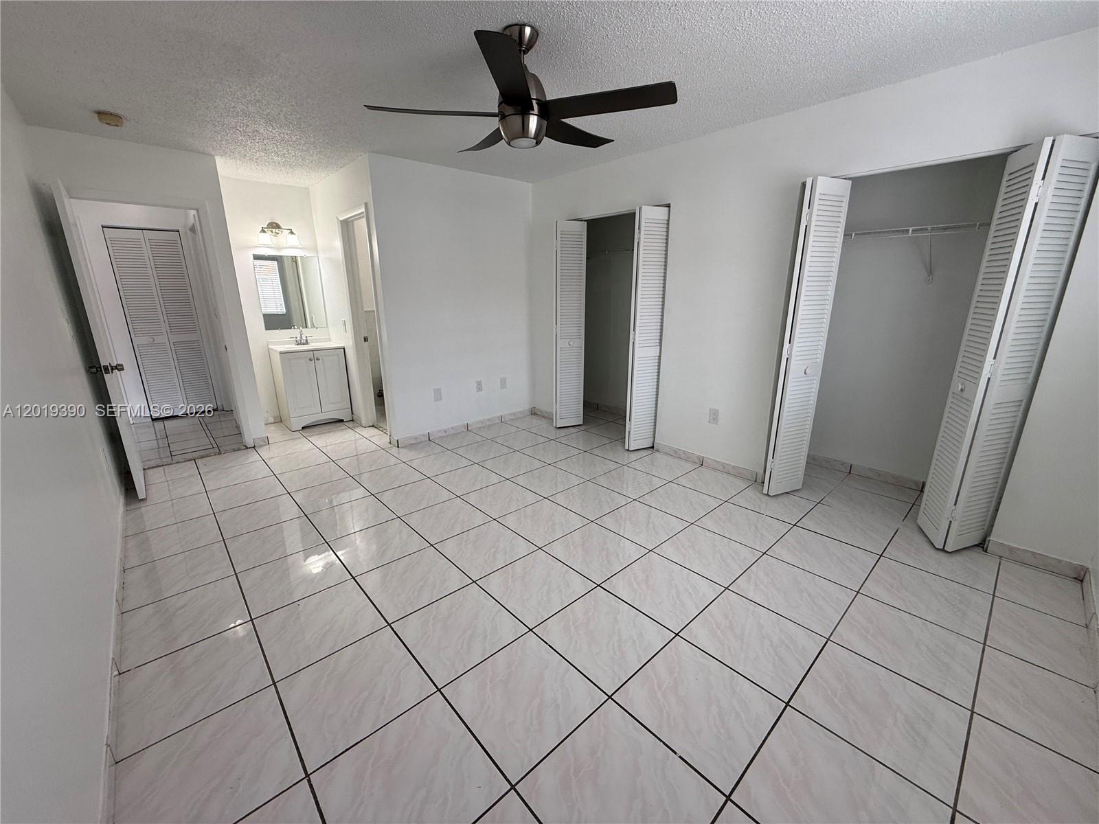 10101 W Okeechobee Road 9202 Property Photo 4