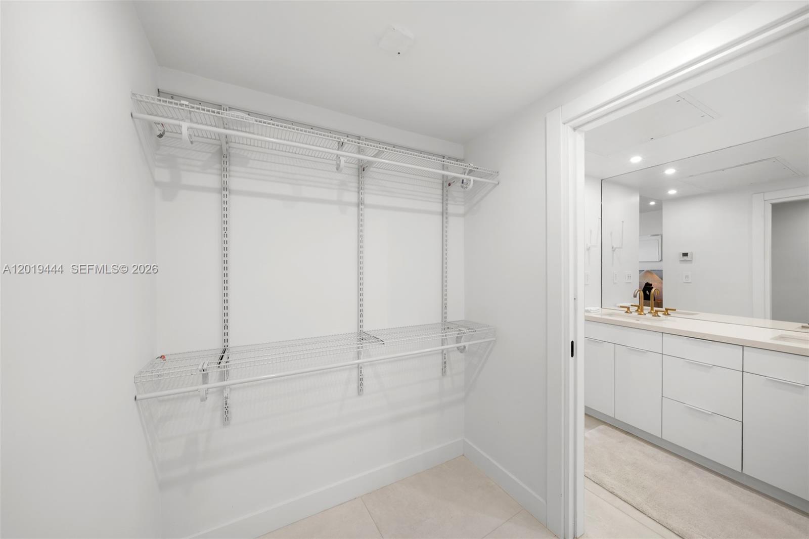 5255 Collins Avenue 8f Property Photo 22