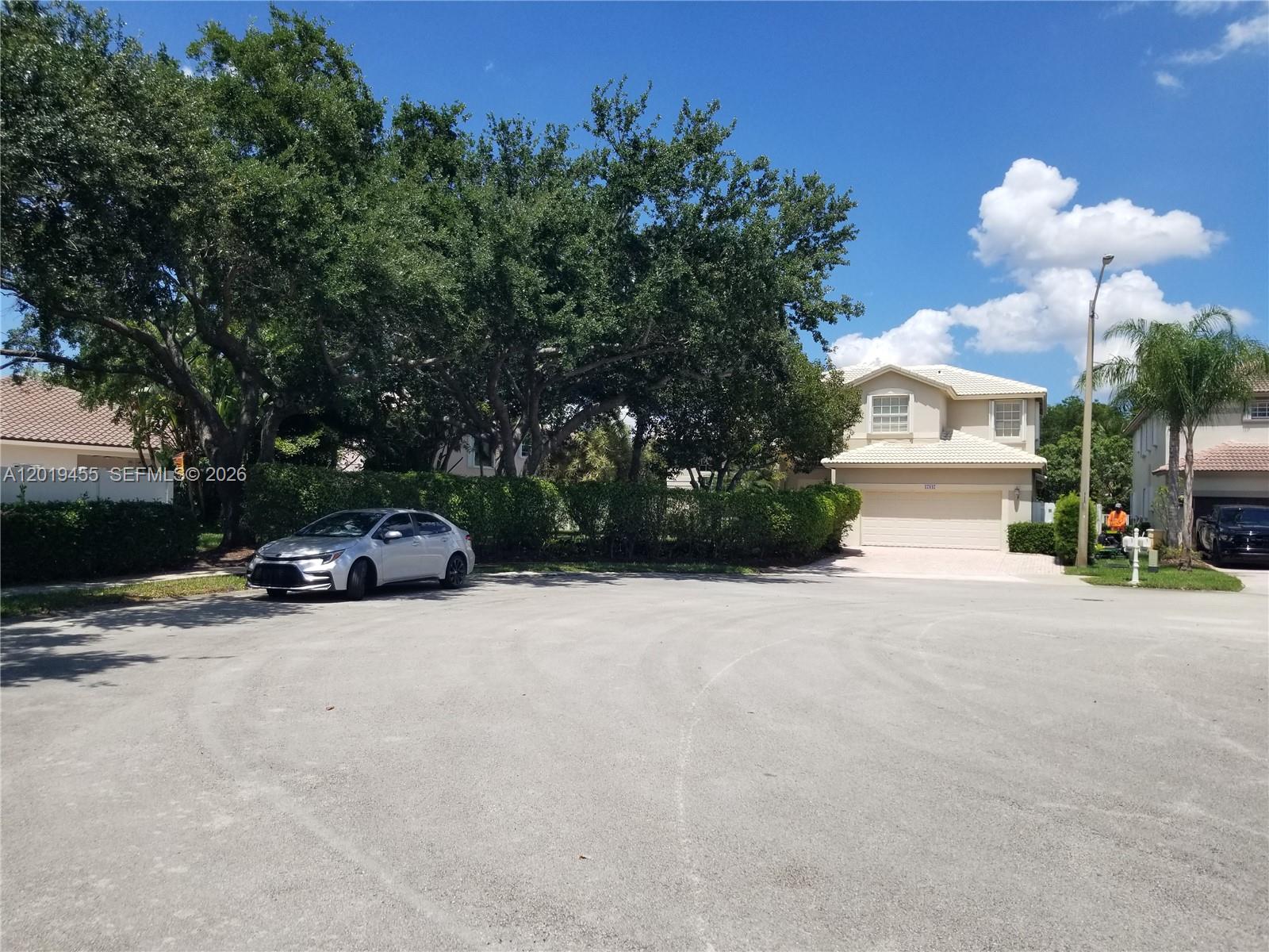 17047 Nw 16th Street Property Photo 1