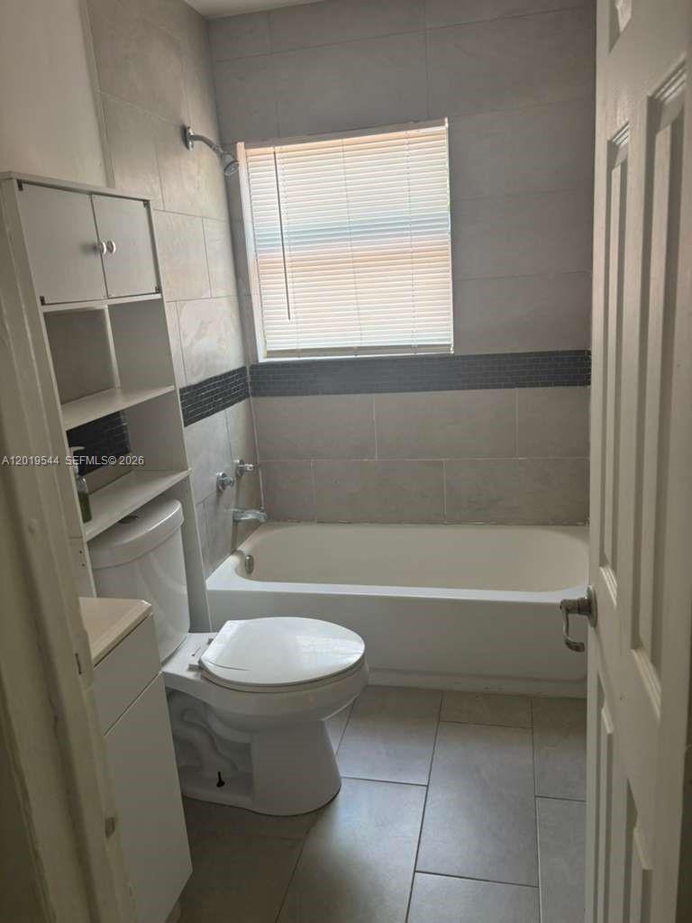 1447 Nw 98th Street 0 Property Photo 8