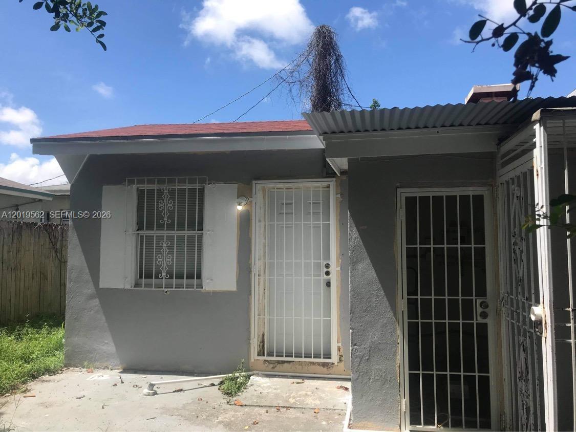 A12019562 Property Photo 12