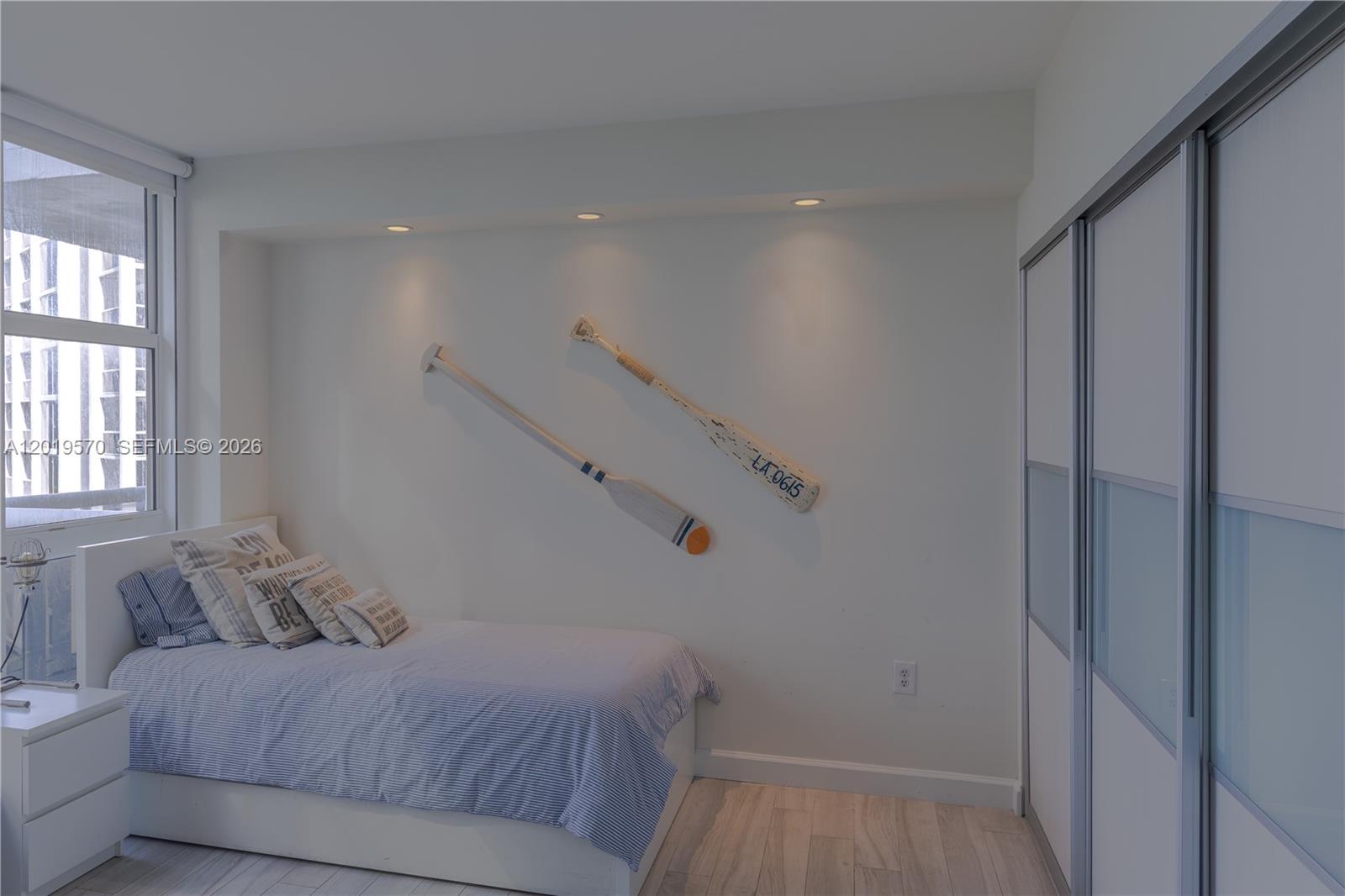 10275 Collins Avenue 634 Property Photo 19