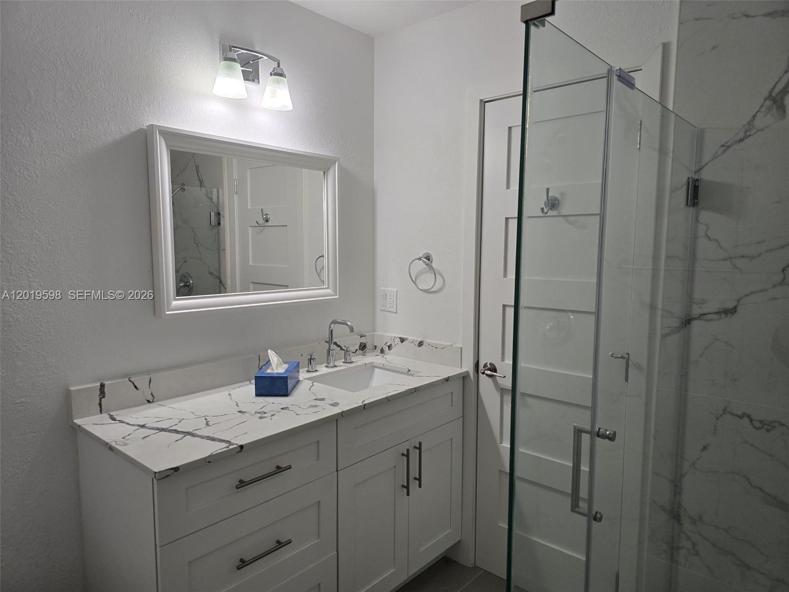A12019598 Property Photo 29