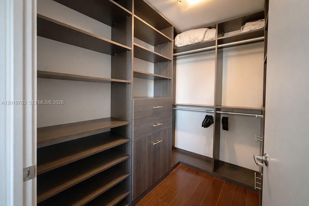 1050 Brickell Avenue 2210 Property Photo 6