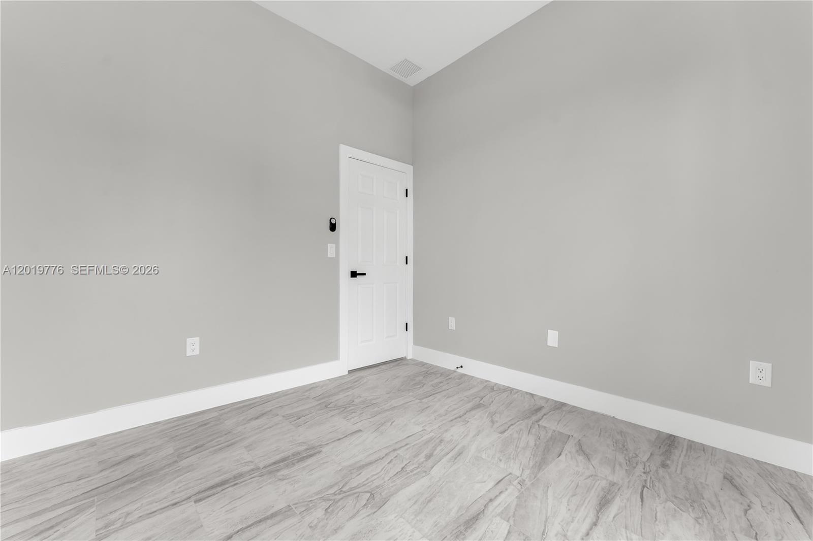2947 Nw 9th Street Property Photo 35