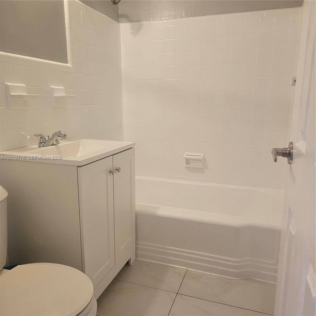 3116 E Sunrise Boulevard 3116 Property Photo 9
