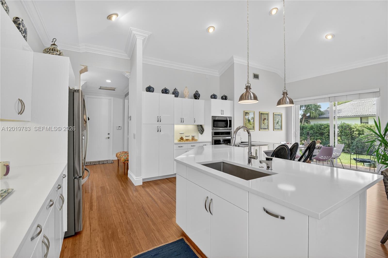 4431 Bocaire Boulevard Property Photo 19